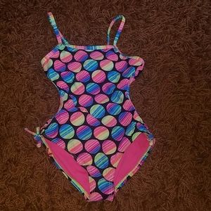 Bathing suit